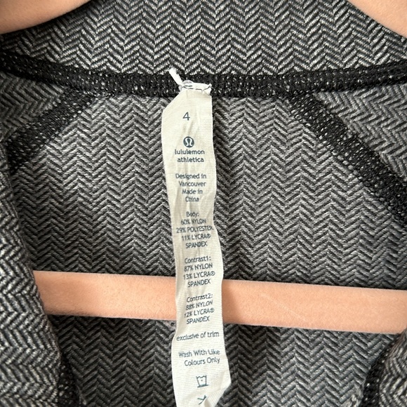 LULULEMON Asana Herringbone Full Zip Jacket Black & Gray Size 4 - Picture 11 of 14